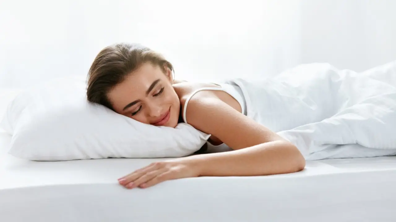 5 errori che sabotano la qualità del sonno a giugno: cosa evitare per riposare davvero meglio 5 errori che sabotano la qualità del sonno a giugno: cosa evitare per riposare davvero meglio