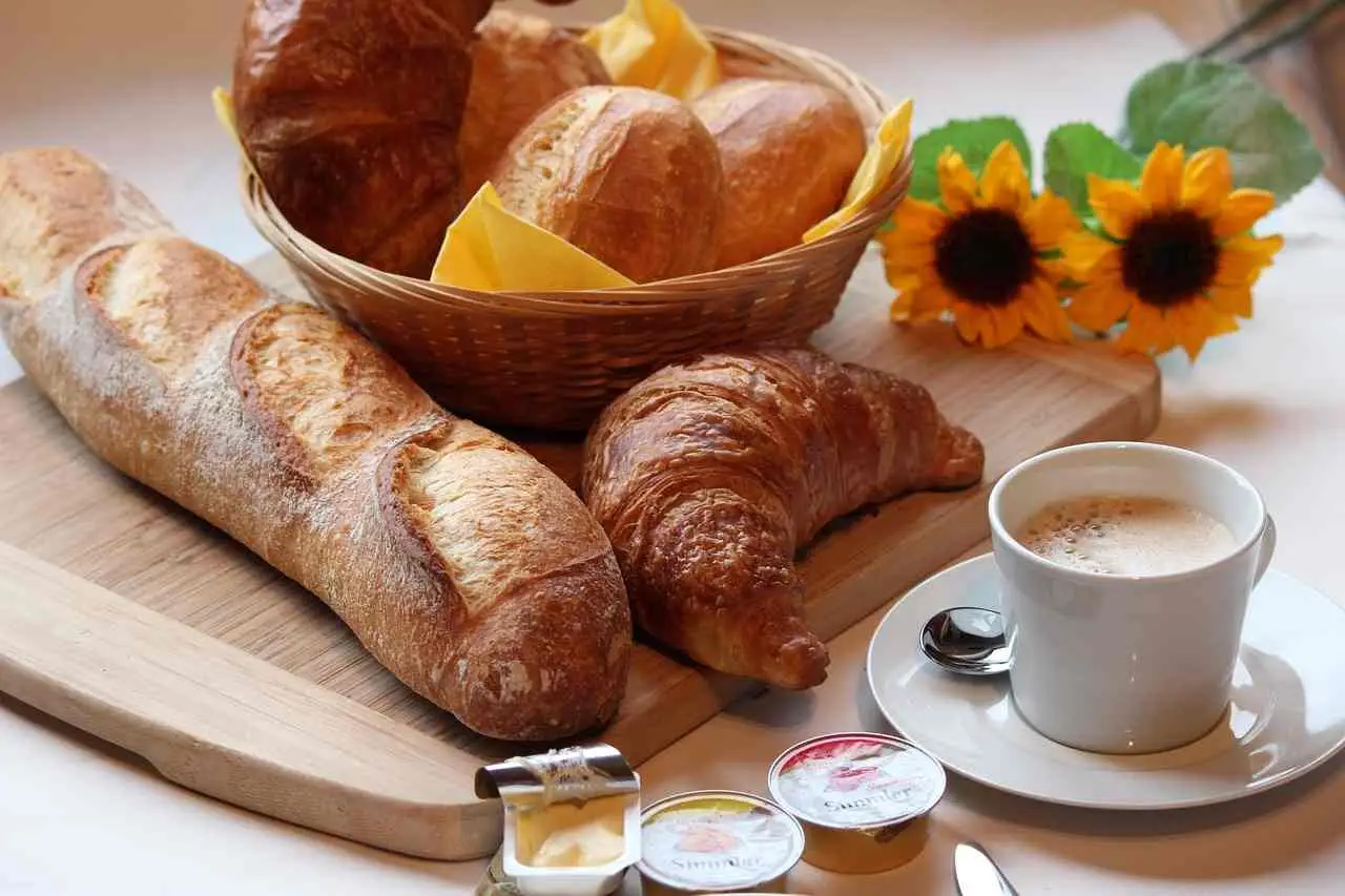 La colazione proteica ideale per una pelle luminosa in estate: la guida dei dermatologi La colazione proteica ideale per una pelle luminosa in estate: la guida dei dermatologi